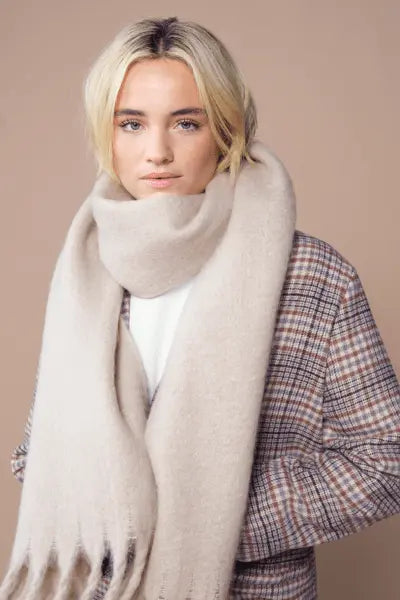 Fluffy Scarf - Baltics Leisure Club