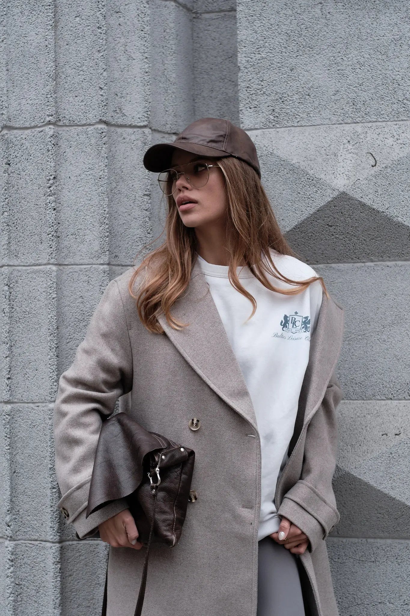The Club Women Sweatshirt – Off White/Blue - Baltics Leisure Club