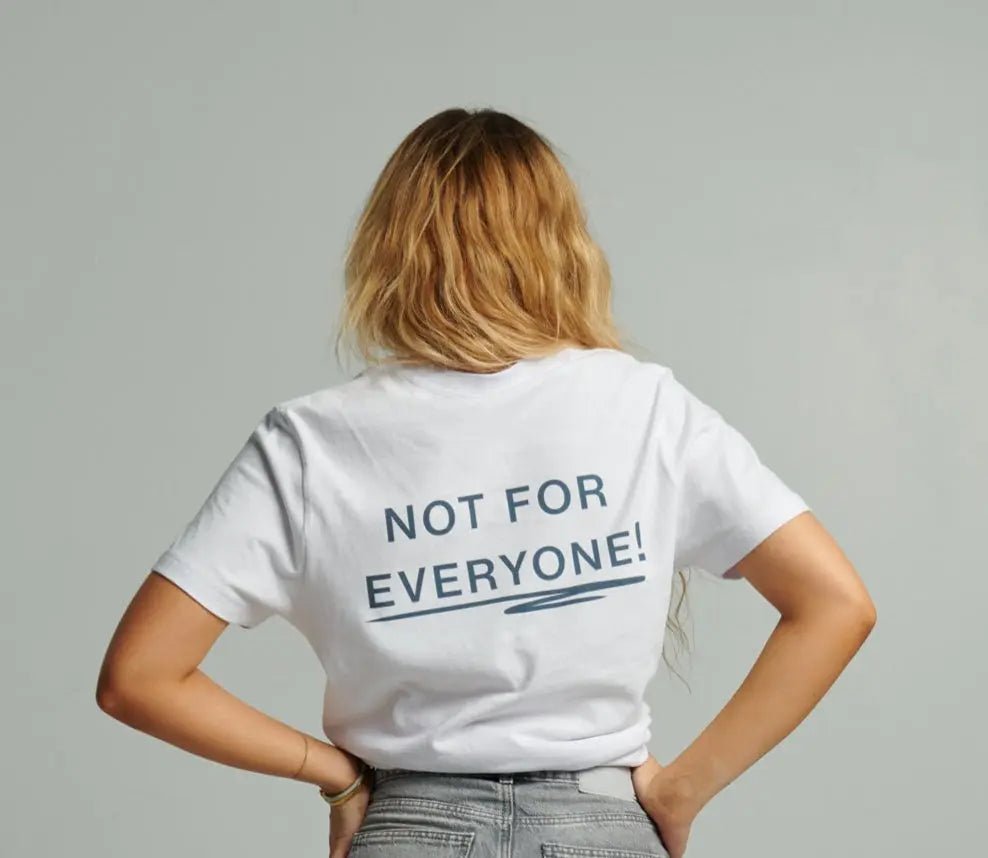 The Statement T-shirt - Baltics Leisure Club